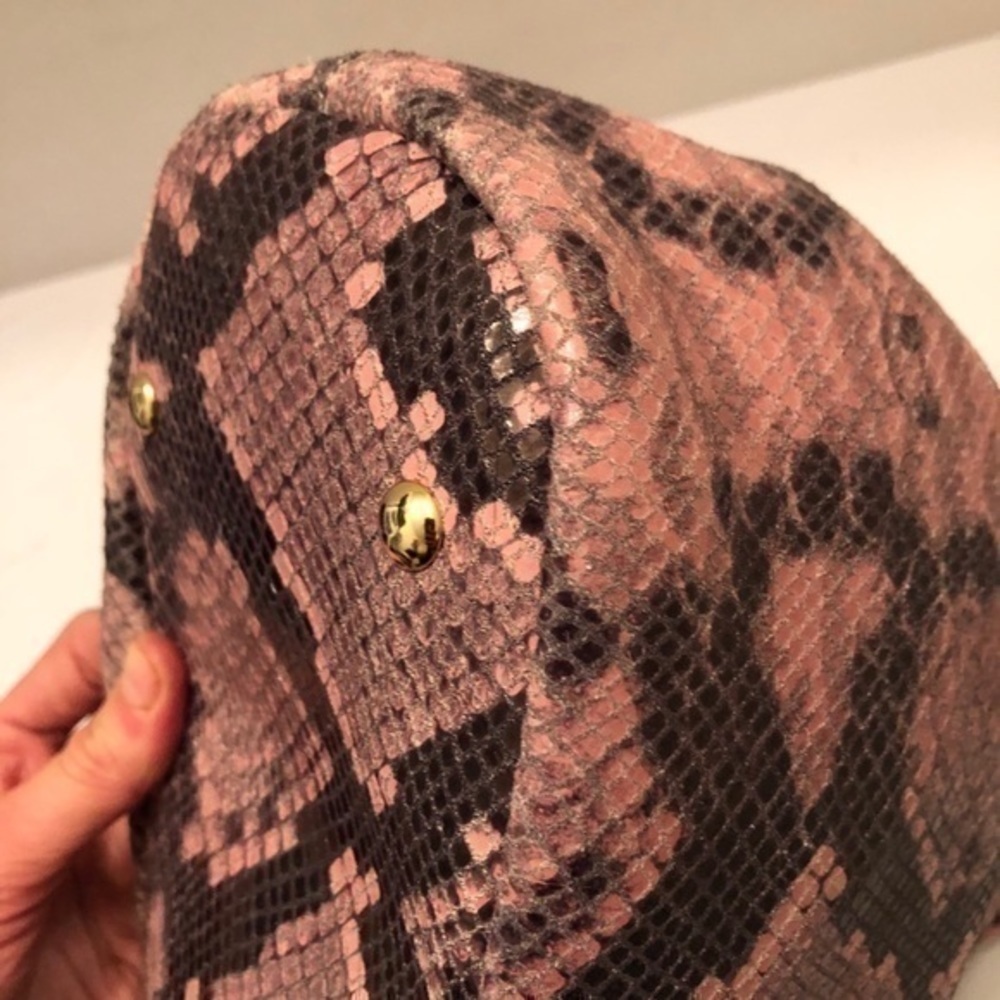 Vittoria Napoli Pink Python Drawstring Bucket Bag - image 2